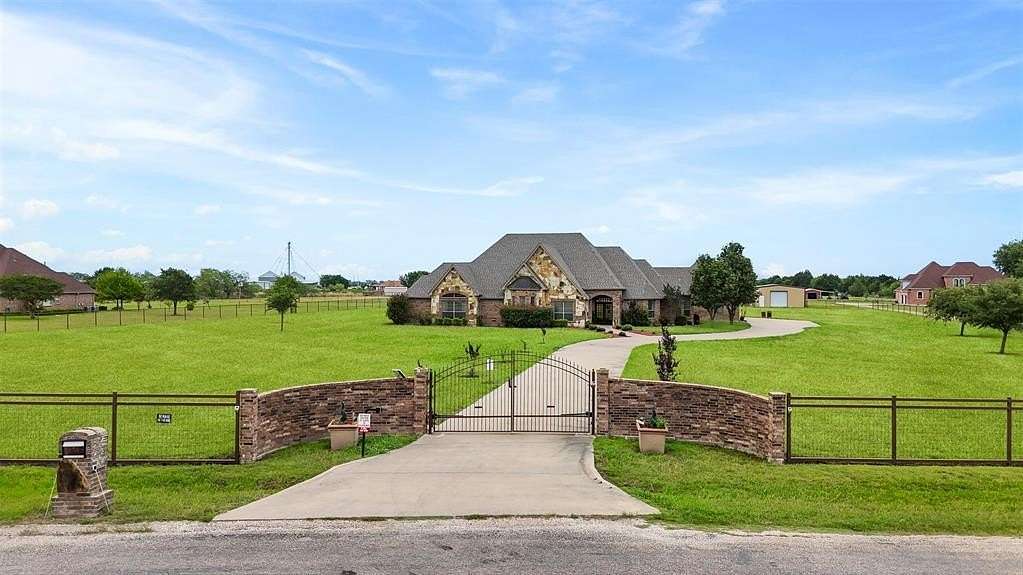 6.17 Acres of Land with Home for Sale in Ferris, Texas
