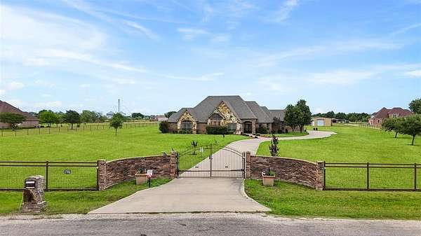 6.17 Acres of Land with Home for Sale in Ferris, Texas