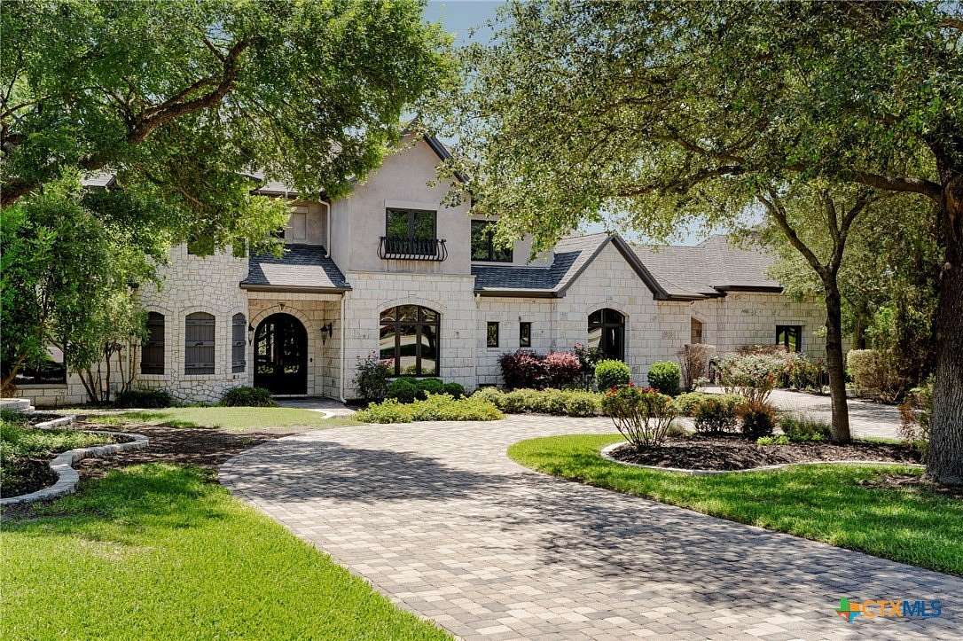 5.34 Acres of Land with Home for Sale in Salado, Texas