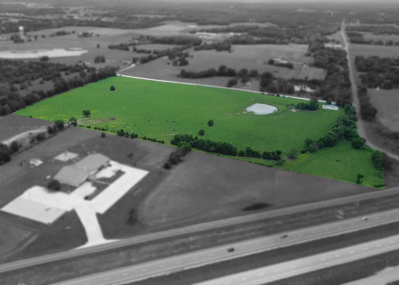 35 Acres of Mixed-Use Land for Sale in Fulton, Missouri