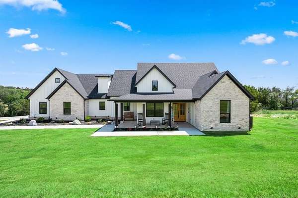 1.52 Acres of Land with Home for Sale in Bluff Dale, Texas