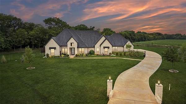 2 Acres of Land with Home for Sale in Parker, Texas