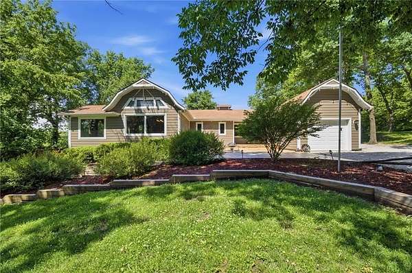 30 Acres of Recreational Land with Home for Sale in Spring Hill, Kansas