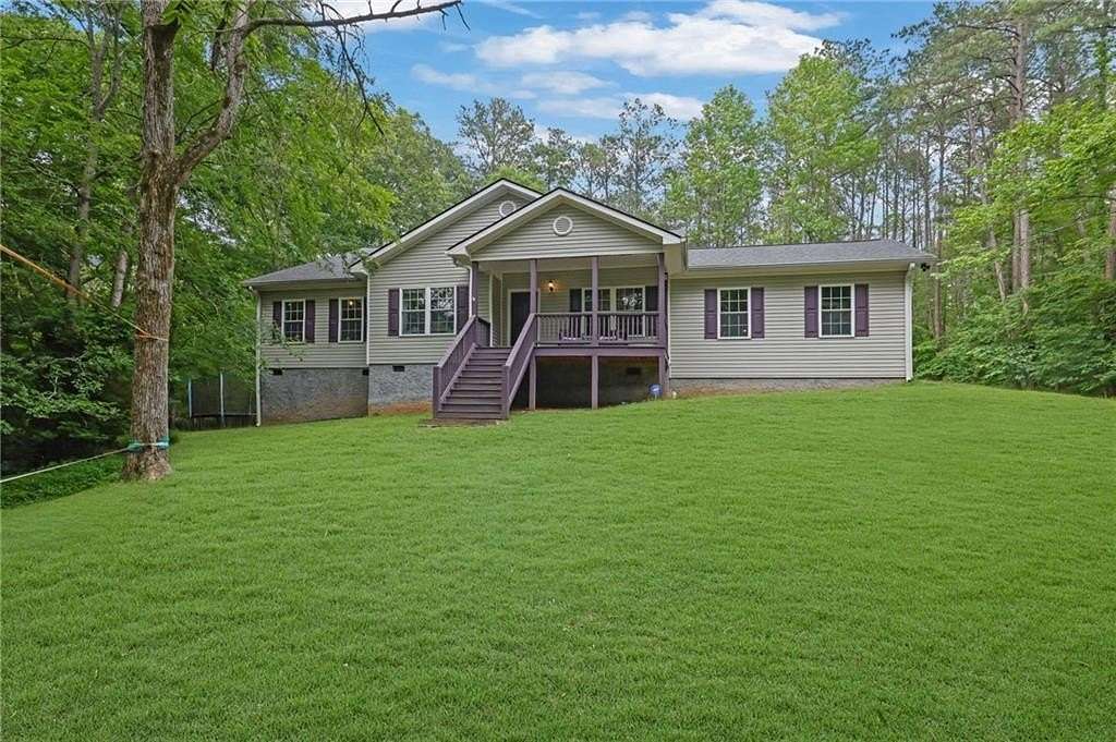 1.52 Acres of Land with Home for Sale in Acworth, Georgia