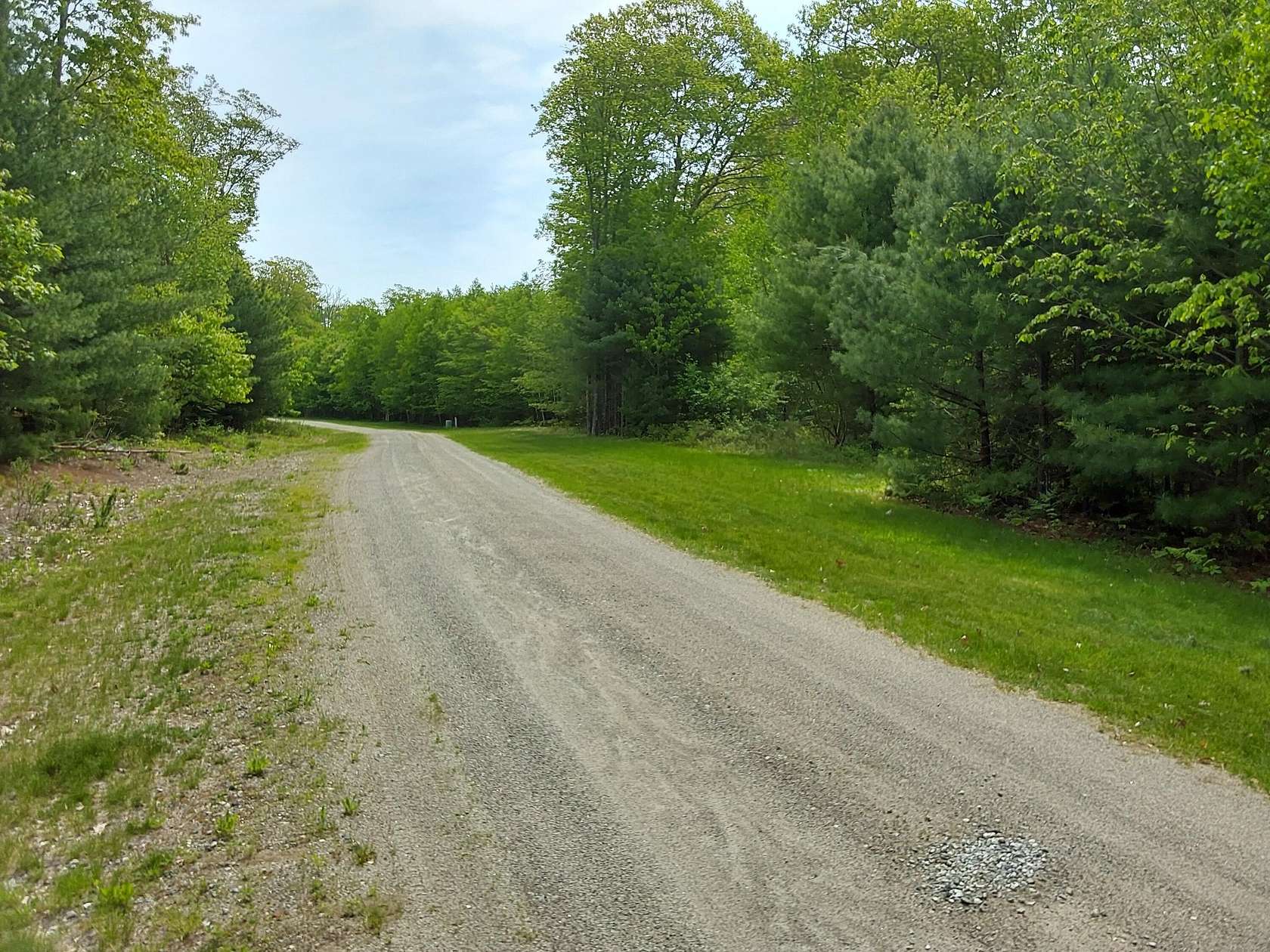 2 Acres of Residential Land for Sale in Damariscotta, Maine