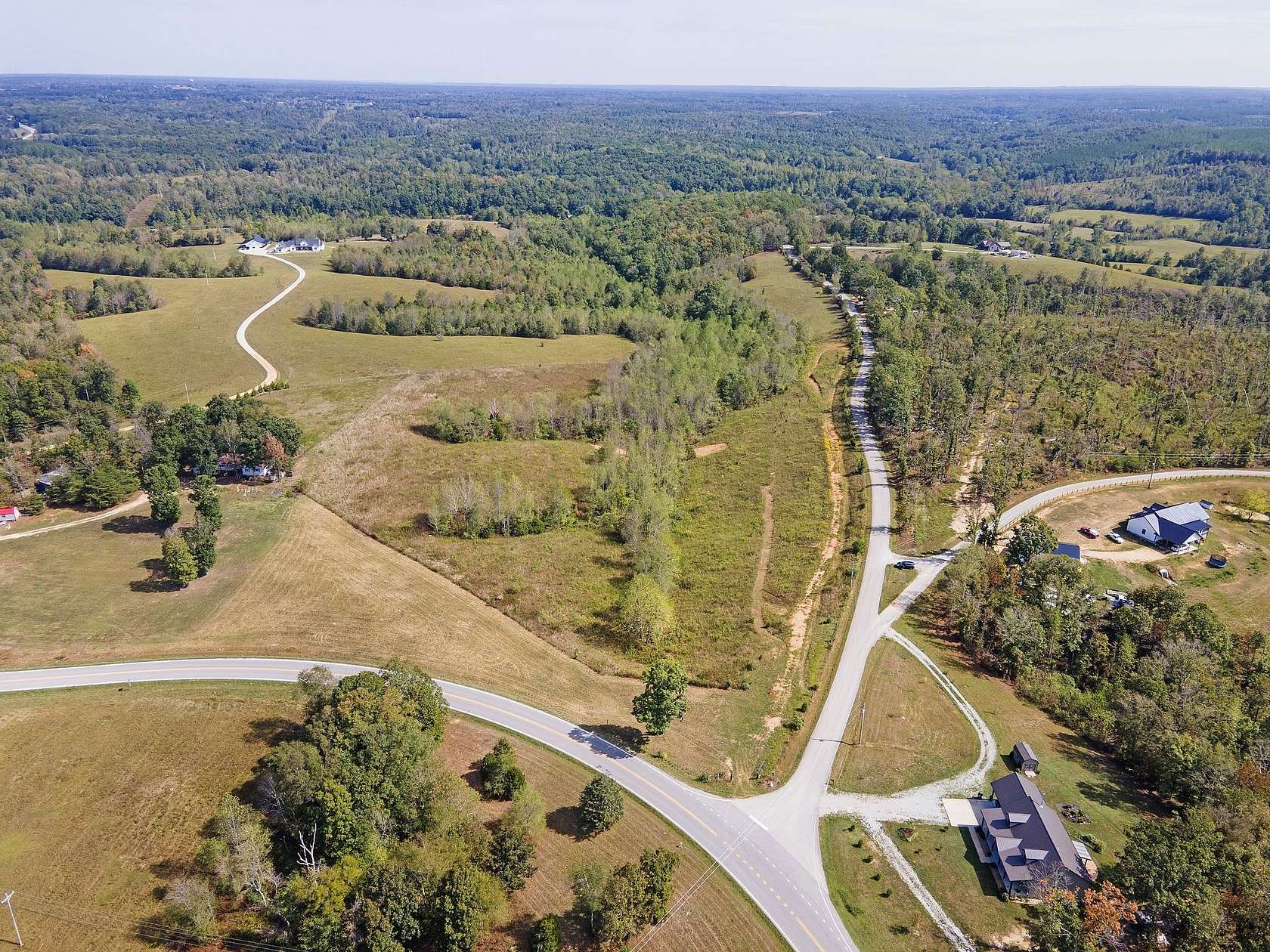 7 Acres of Residential Land for Sale in Hohenwald, Tennessee