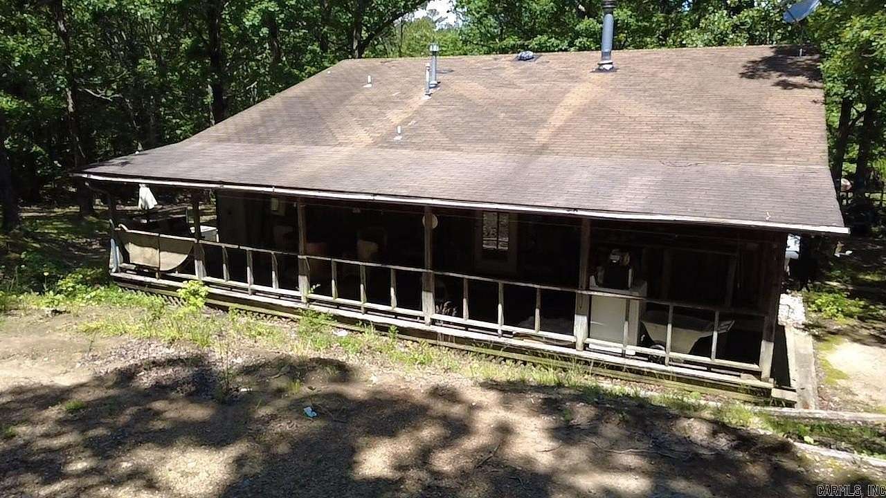 20 Acres of Recreational Land with Home for Sale in Mena, Arkansas