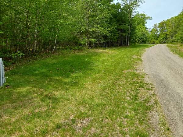 2.12 Acres of Residential Land for Sale in Damariscotta, Maine