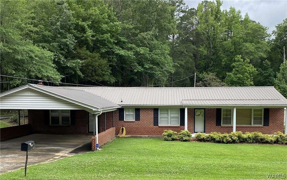1.56 Acres of Land with Home for Sale in Fayette, Alabama