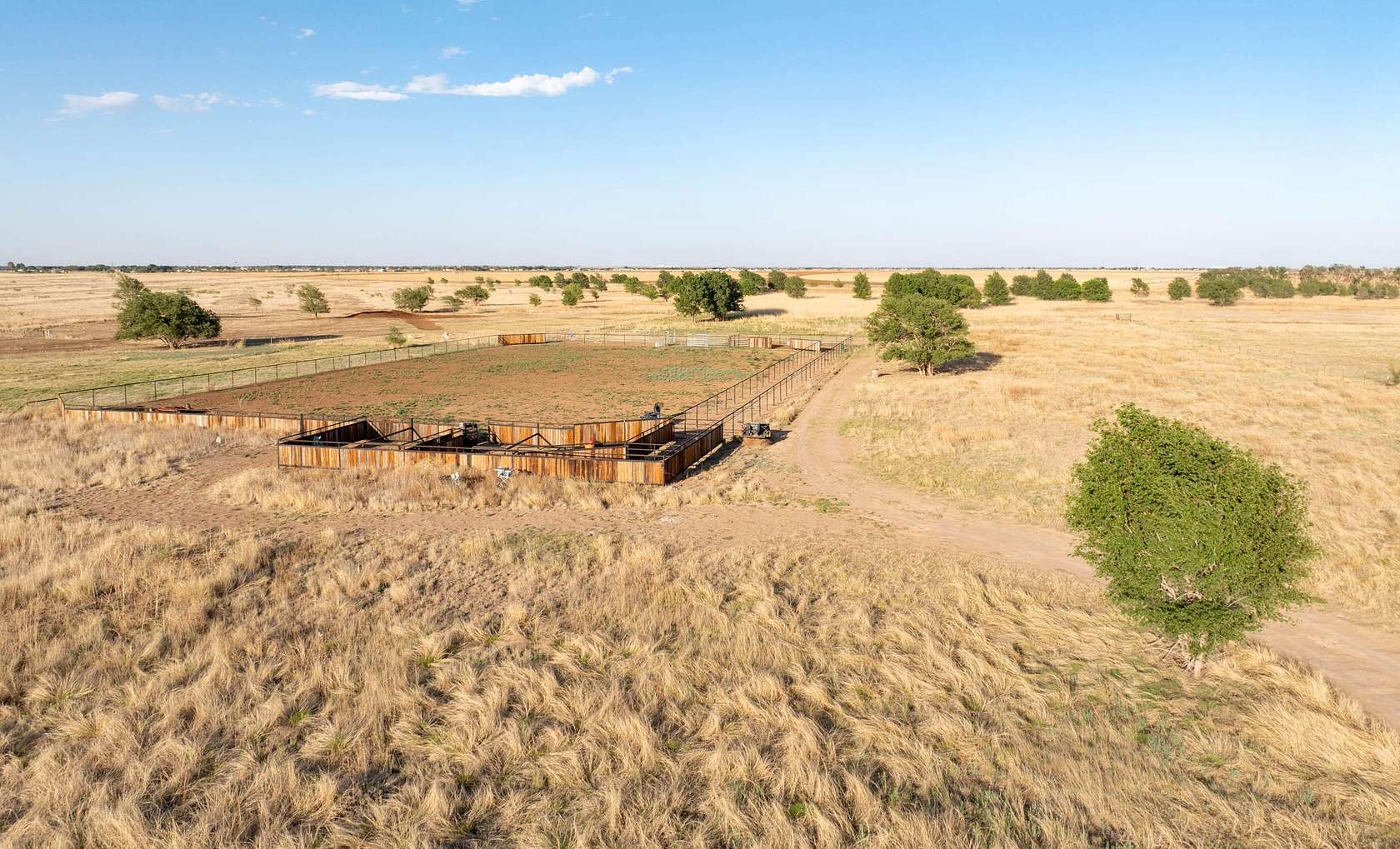 10 Acres of Land for Sale in Shallowater, Texas