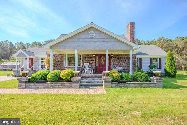 20 Acres of Land with Home for Sale in Crisfield, Maryland