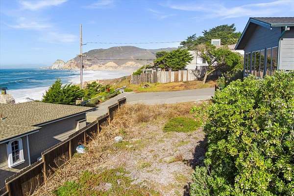 0.07 Acres of Residential Land for Sale in Montara, California