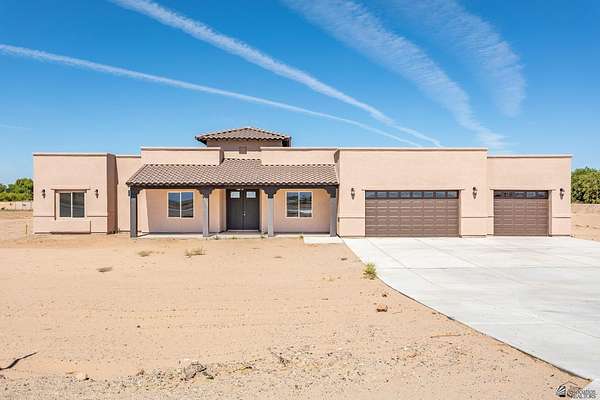 2.23 Acres of Land with Home for Sale in Yuma, Arizona
