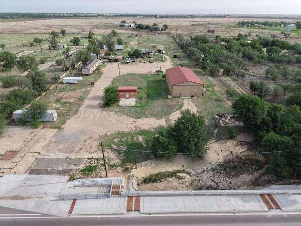 5 Acres of Improved Mixed-Use Land for Sale in Pampa, Texas