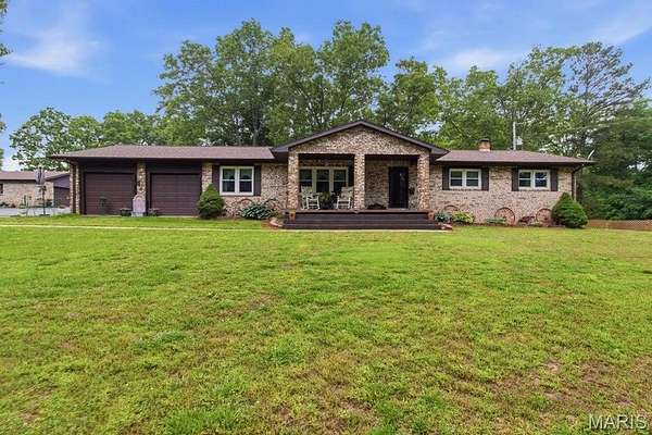 10.3 Acres of Land with Home for Sale in Houston, Missouri