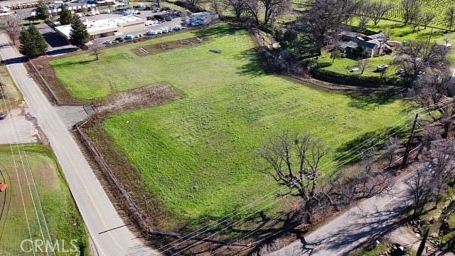 4.54 Acres of Commercial Land for Sale in Clearlake, California