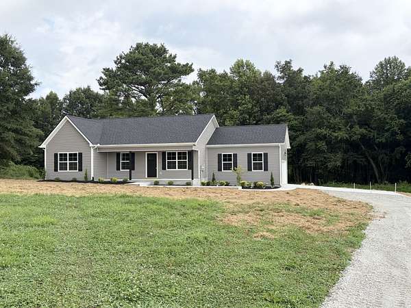 2 Acres of Land with Home for Sale in McMinnville, Tennessee