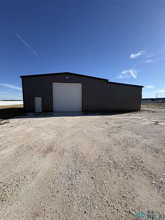 2.16 Acres of Improved Mixed-Use Land for Sale in Farwell, Texas