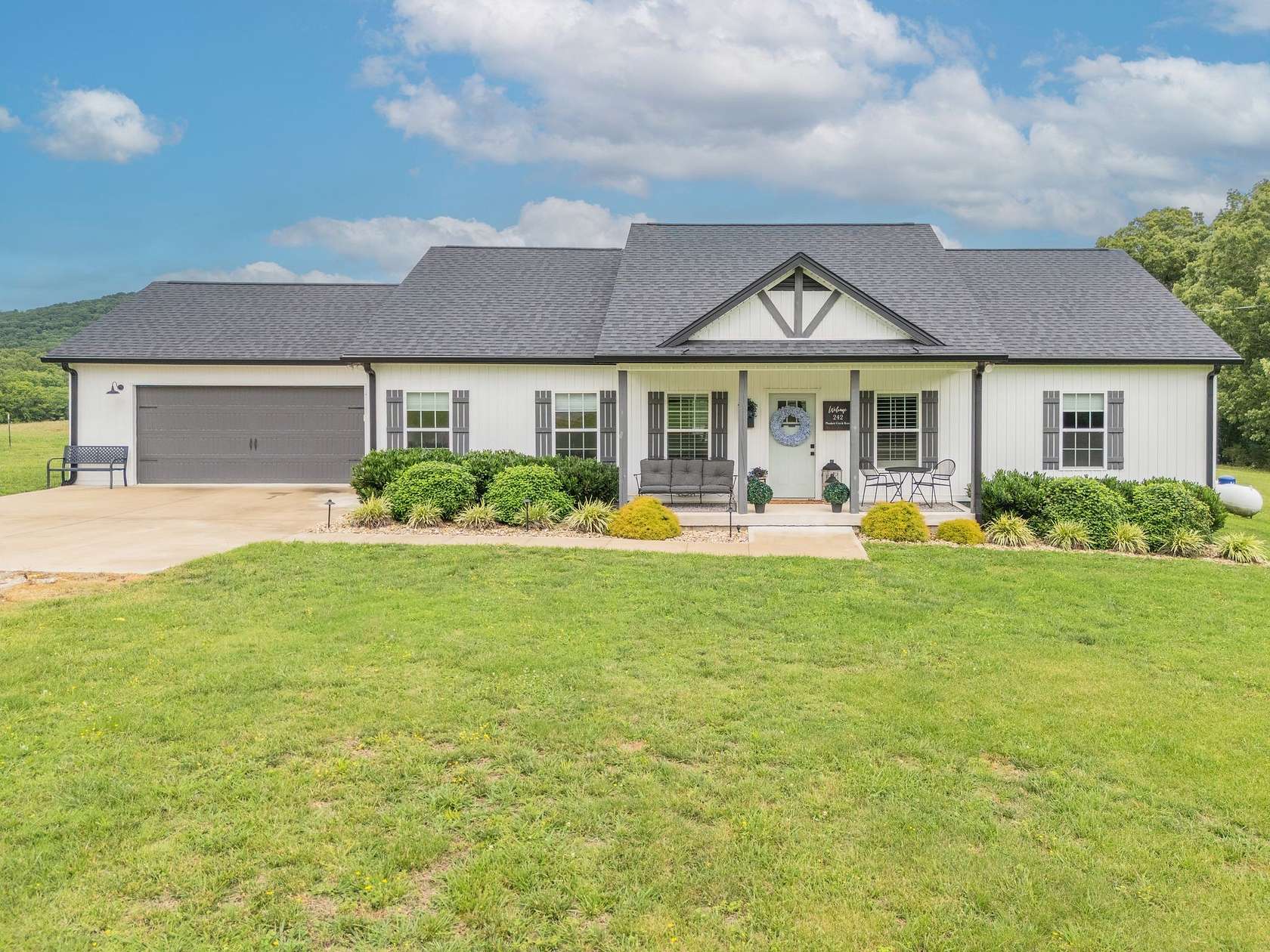2.12 Acres of Land with Home for Sale in Gordonsville, Tennessee