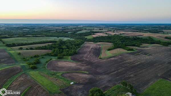 104 Acres of Land for Sale in Columbia, Iowa