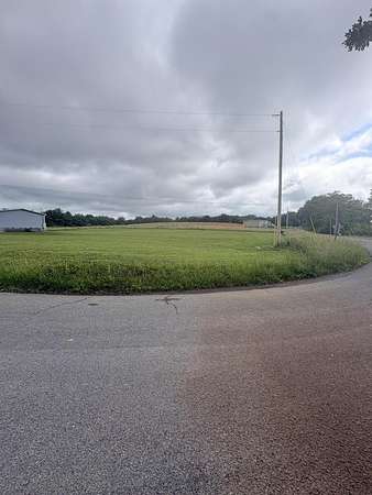 0.8 Acres of Residential Land for Sale in Graysville, Tennessee