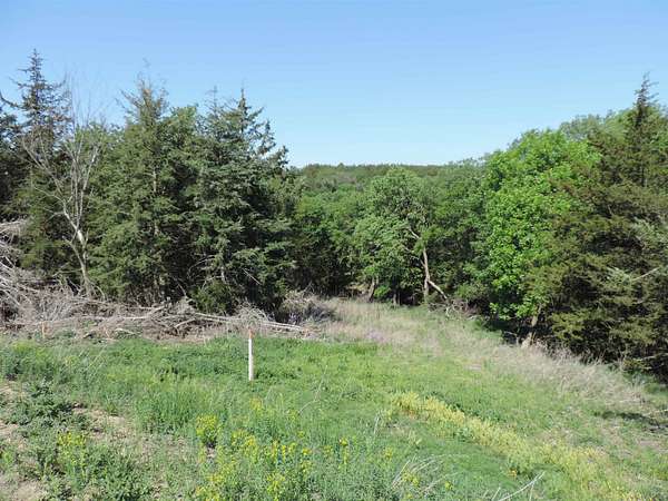 2.86 Acres of Land for Sale in Yankton, South Dakota