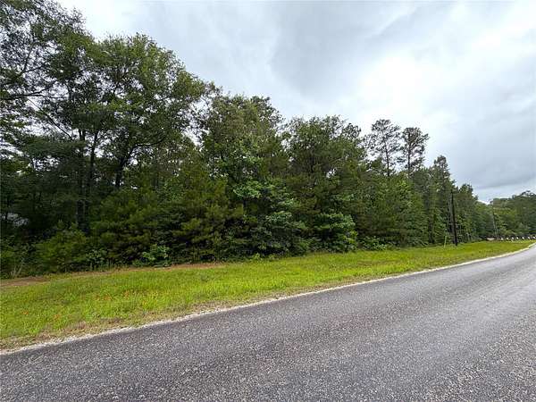 2 Acres of Residential Land for Sale in Huntsville, Texas