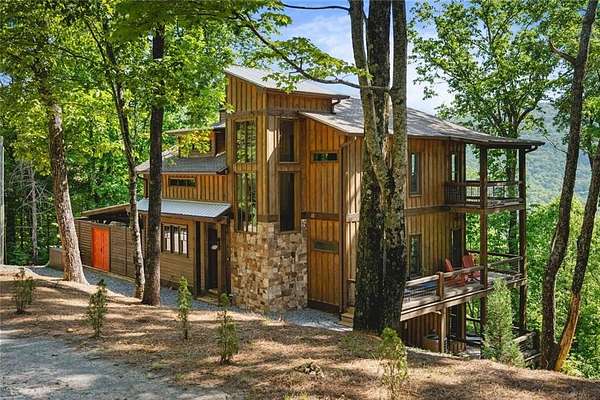 2.5 Acres of Land with Home for Sale in Ellijay, Georgia