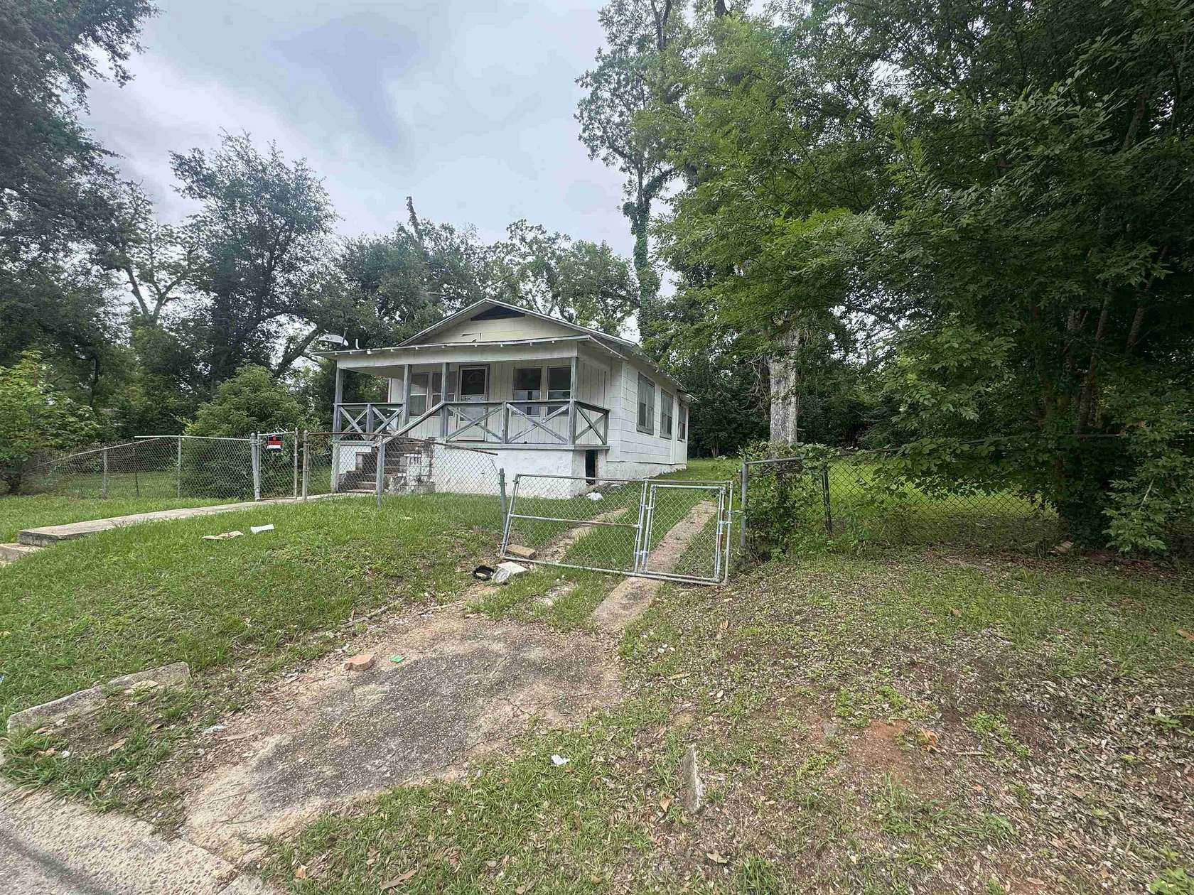 0.25 Acres of Residential Land for Sale in Tallahassee, Florida