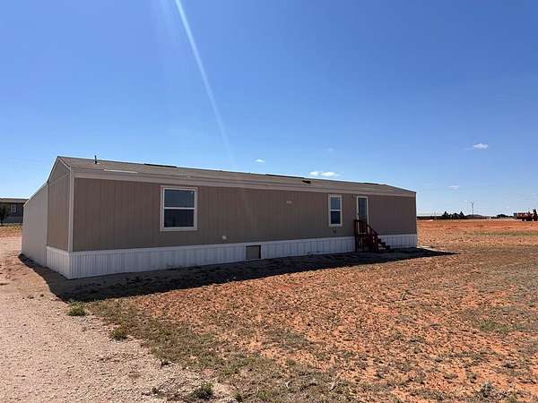 2.43 Acres of Land with Home for Sale in Seminole, Texas