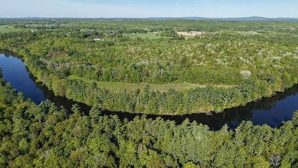 22 Acres of Land for Sale in Dayton Town, Maine