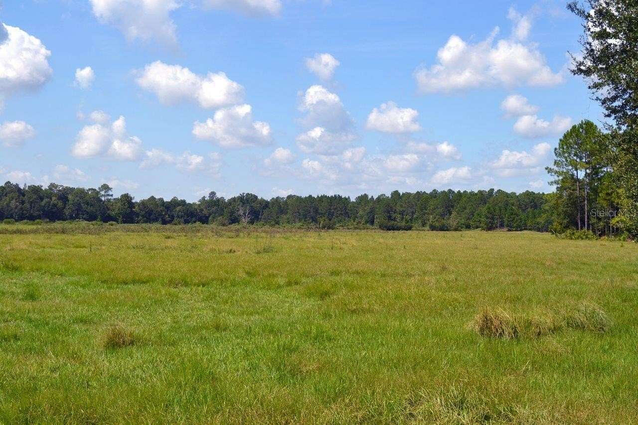 1.72 Acres of Residential Land for Sale in High Springs, Florida