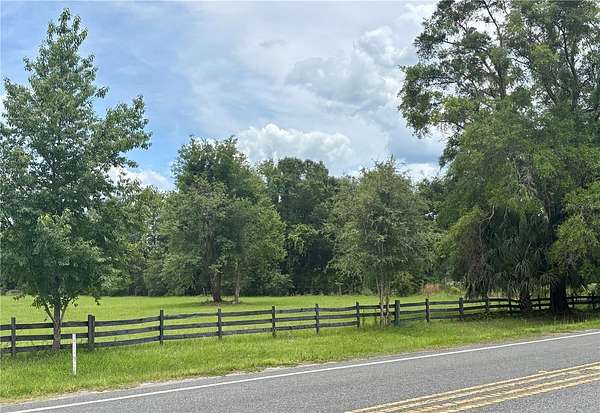 1.72 Acres of Residential Land for Sale in High Springs, Florida