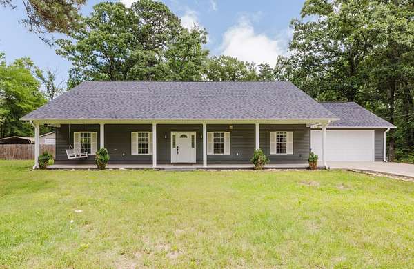 1.64 Acres of Land with Home for Sale in Pine Bluff, Arkansas