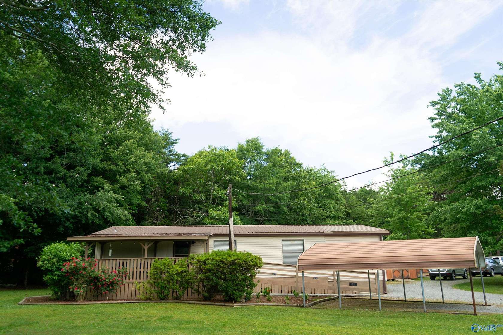 5.77 Acres of Land with Home for Sale in Fort Payne, Alabama