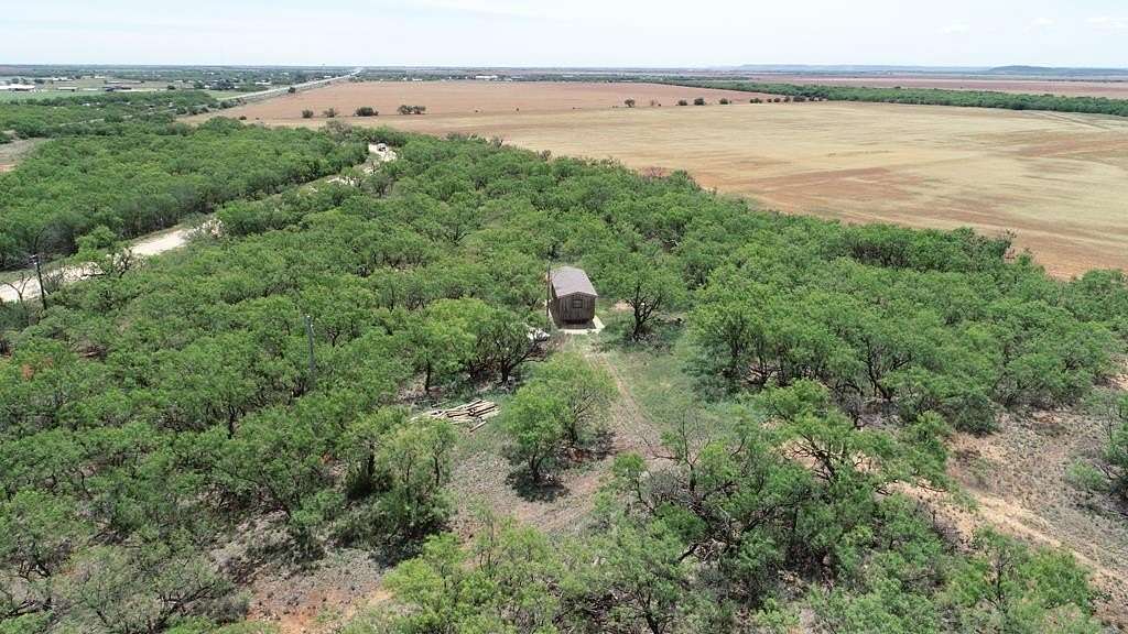 4.89 Acres of Residential Land for Sale in Trent, Texas