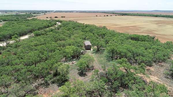 4.89 Acres of Residential Land for Sale in Trent, Texas