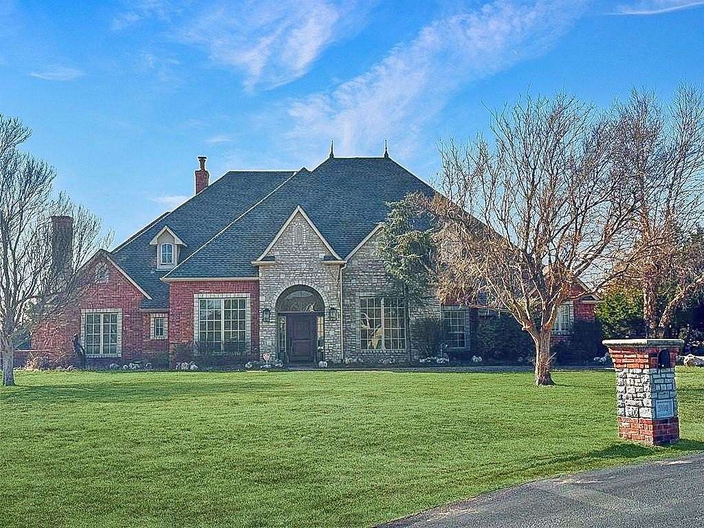 4 Acres of Land with Home for Sale in Edmond, Oklahoma