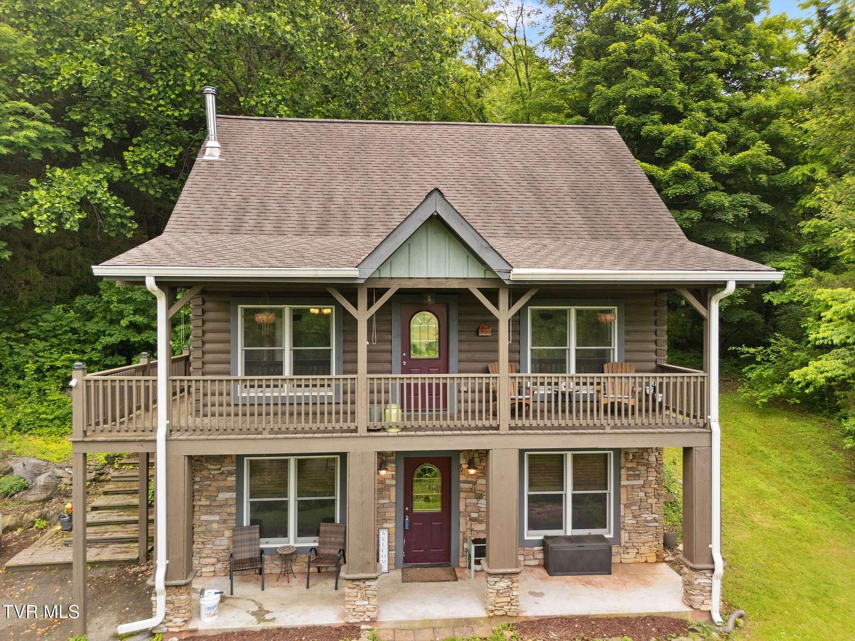 3.8 Acres of Land with Home for Sale in Abingdon, Virginia