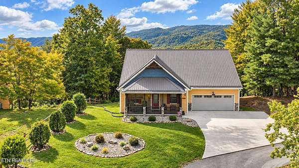 1.5 Acres of Land with Home for Sale in Walland, Tennessee