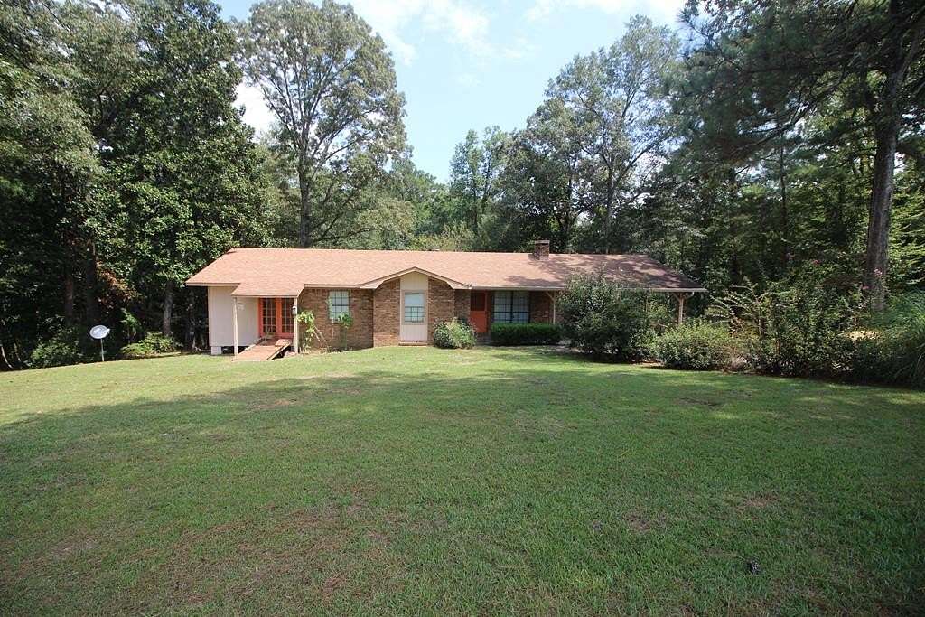 5.4 Acres of Land with Home for Sale in Laurel, Mississippi