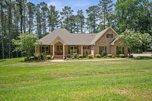 2.5 Acres of Land with Home for Sale in Louin, Mississippi