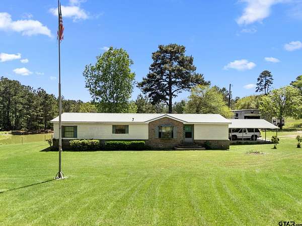 8 Acres of Land with Home for Sale in Arp, Texas