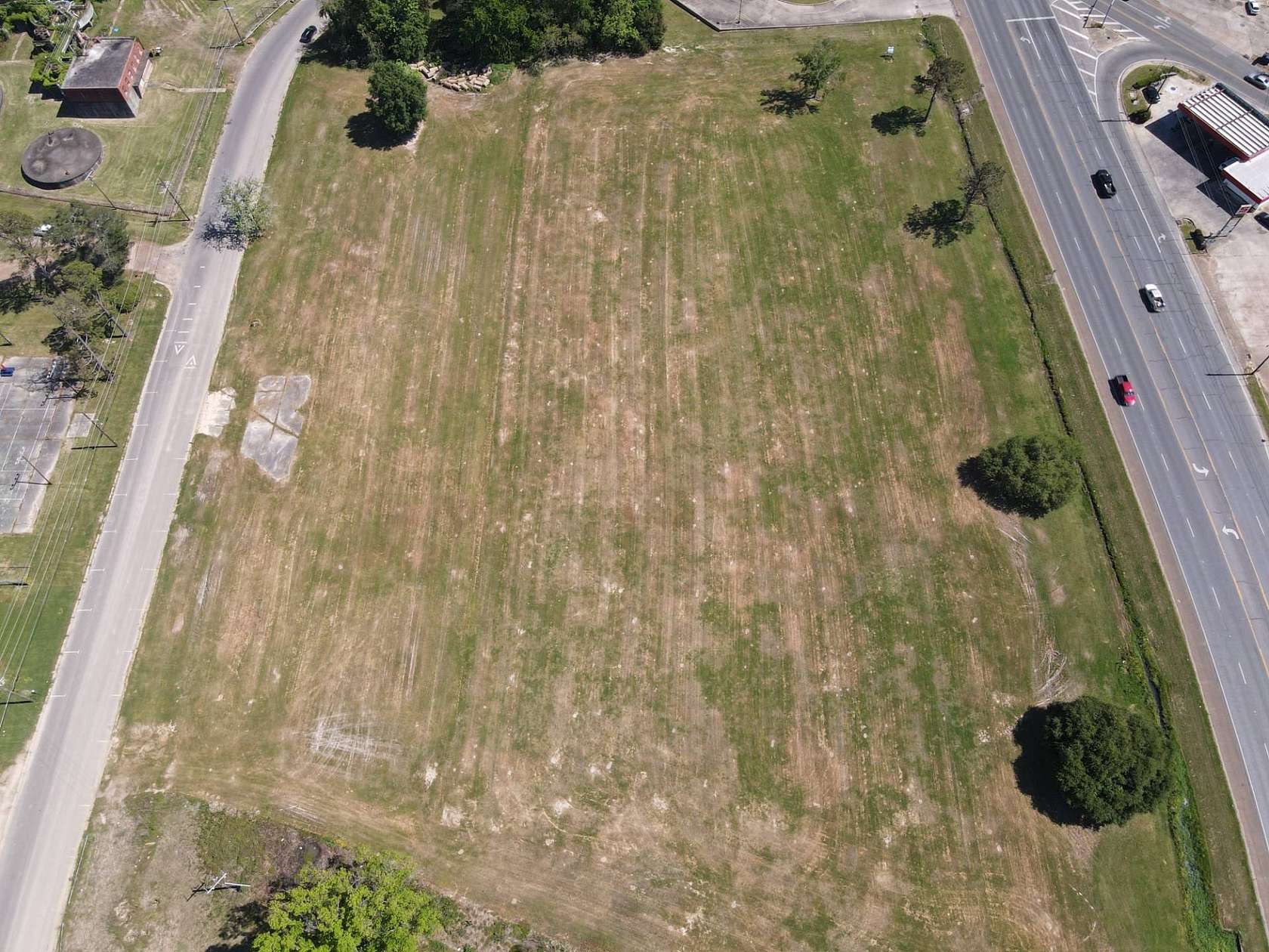 6 Acres of Commercial Land for Sale in Winnsboro, Louisiana