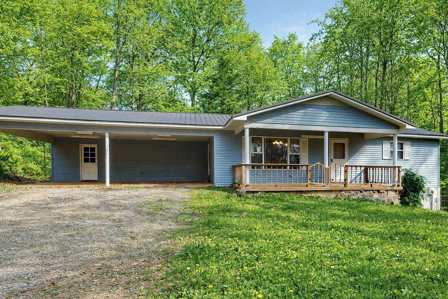 9 Acres of Land with Home for Sale in Waynesboro, Tennessee