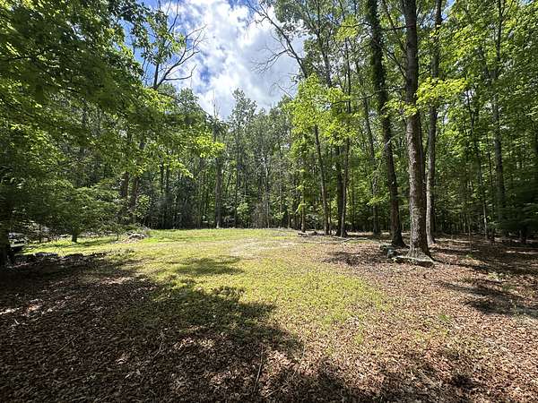 5 Acres of Residential Land for Sale in Monteagle, Tennessee