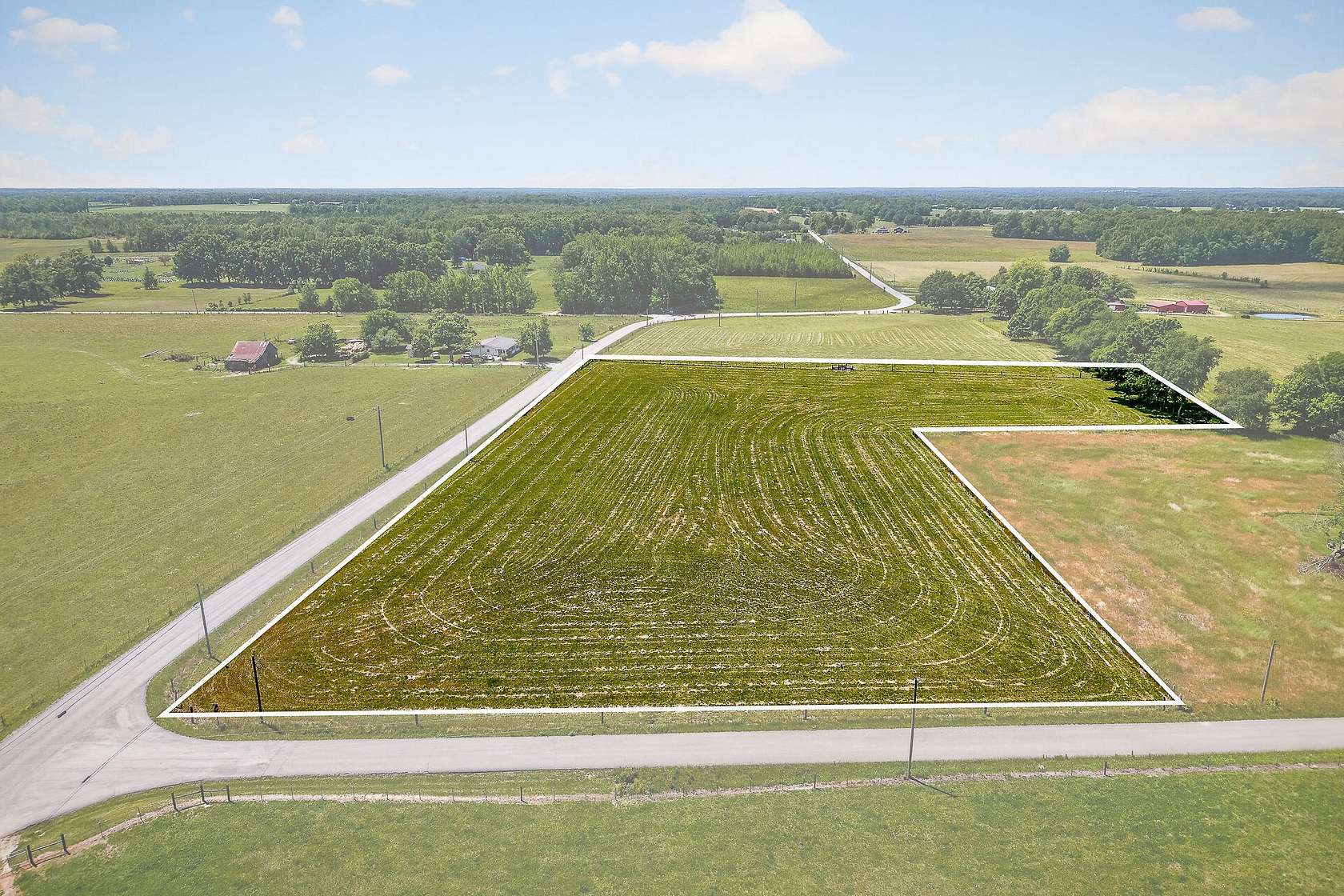 5 Acres of Residential Land for Sale in Morrison, Tennessee