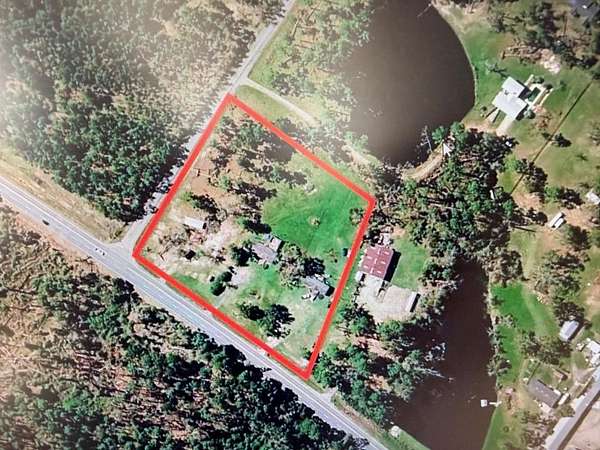4.58 Acres of Land with Home for Sale in Douglas, Georgia