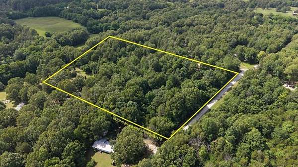 5.17 Acres of Residential Land for Sale in Yellville, Arkansas
