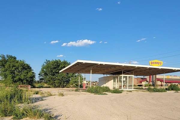 0.52 Acres of Improved Commercial Land for Sale in Big Spring, Texas